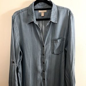 Banana Republic Denim Button Up Size XL